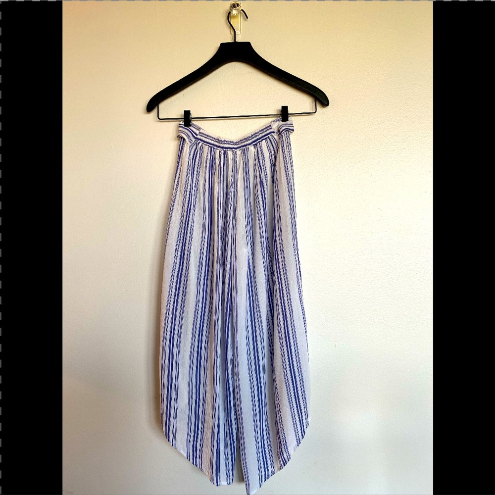 American Rag Pants - Picture 2 of 2